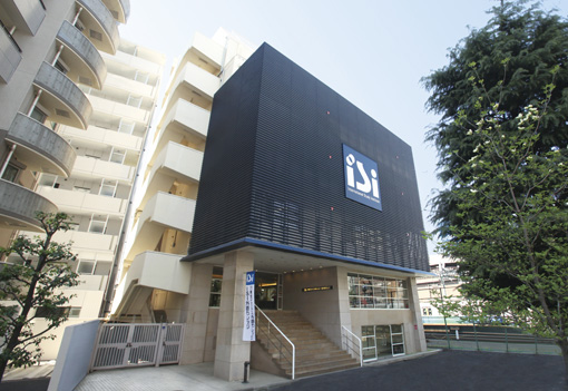 アクセス